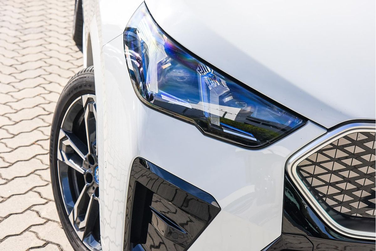 2024 BMW iX2 xDrive30 M Sport U10