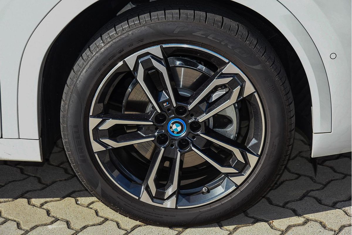 2024 BMW iX2 xDrive30 M Sport U10