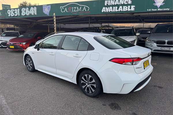 2020 Toyota COROLLA ASCENT SPORT HYBRID ZWE211R