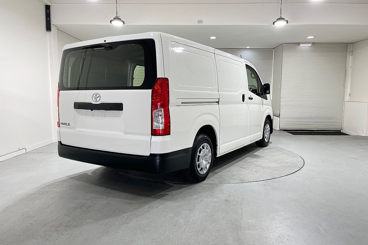 2021 Toyota Hiace GDH300R LWB