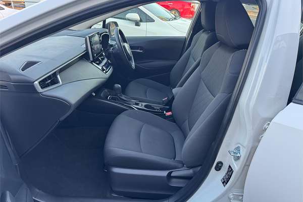 2020 Toyota COROLLA ASCENT SPORT HYBRID ZWE211R