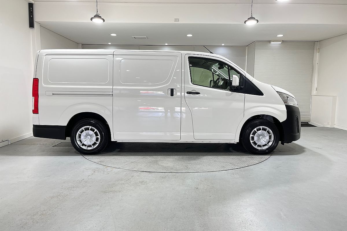 2021 Toyota Hiace GDH300R LWB