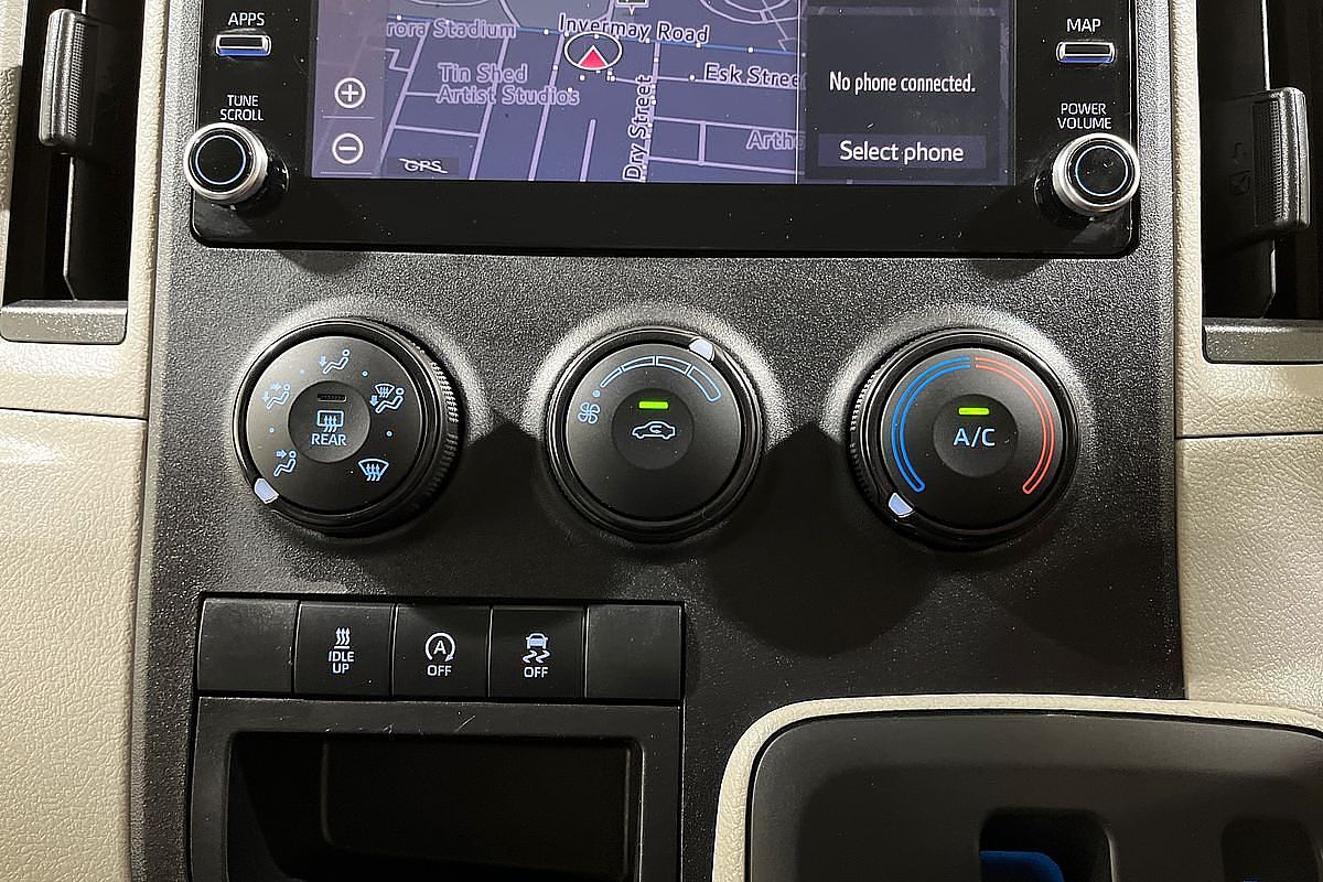 2021 Toyota Hiace GDH300R LWB