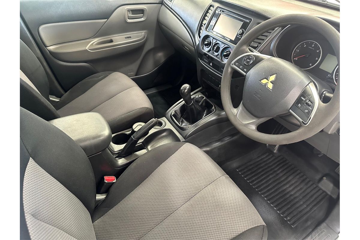 2017 Mitsubishi Triton GLX MQ Rear Wheel Drive