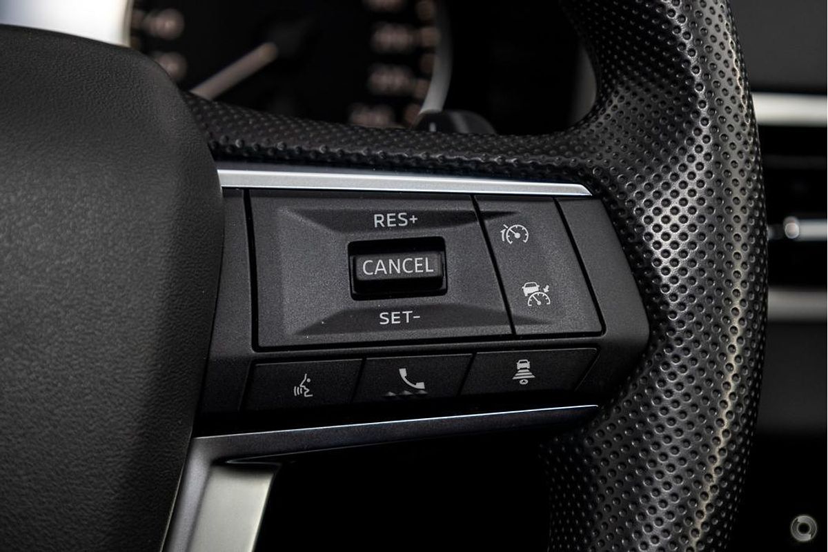 2025 Mitsubishi Outlander ES ZM