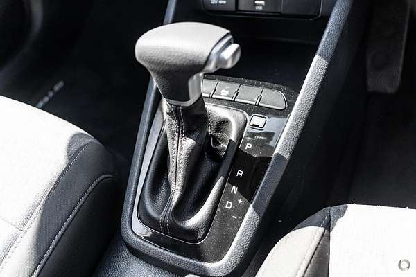2021 Kia Stonic S YB