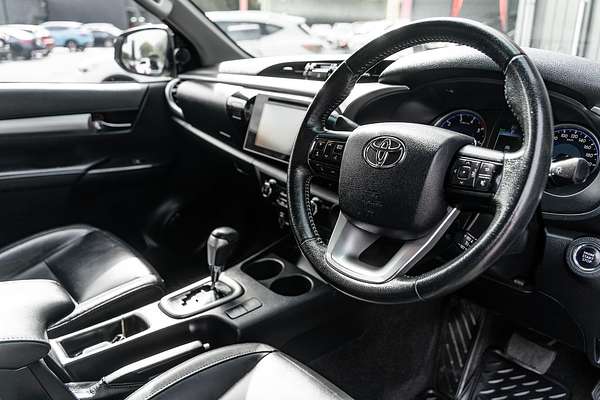 2019 Toyota Hilux SR5 GUN126R 4X4