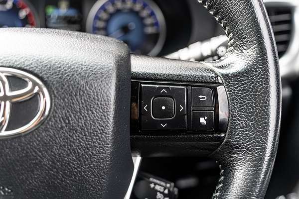 2019 Toyota Hilux SR5 GUN126R 4X4