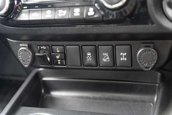 2019 Toyota Hilux SR5 GUN126R 4X4