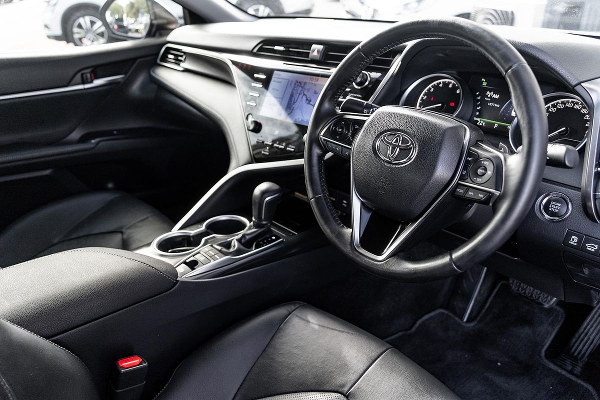 2019 Toyota Camry SX ASV70R