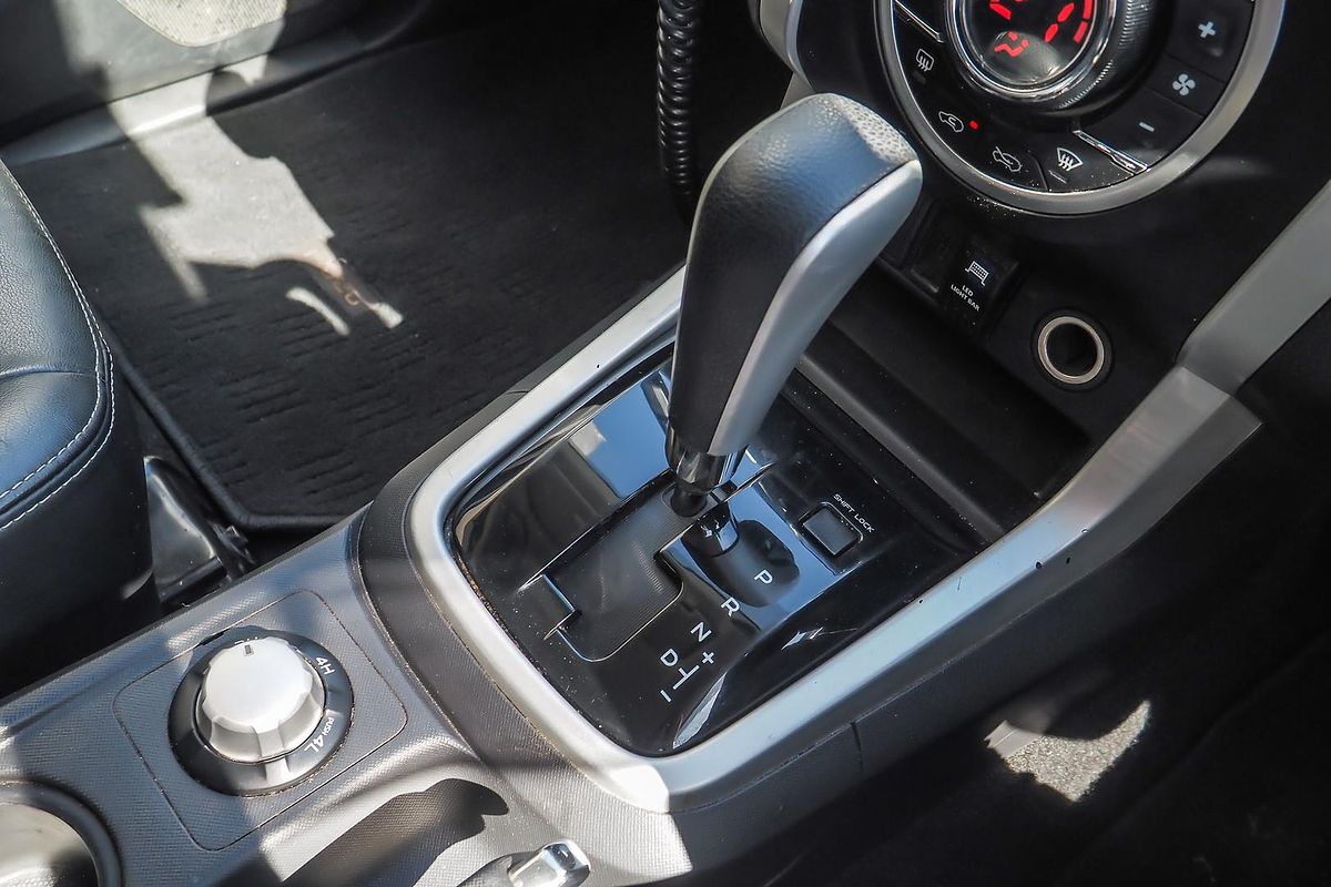 2017 Isuzu MU-X LS-T