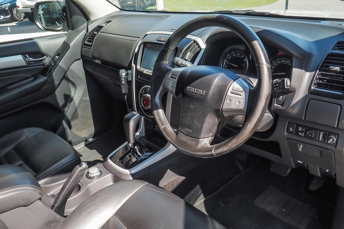 2017 Isuzu MU-X LS-T