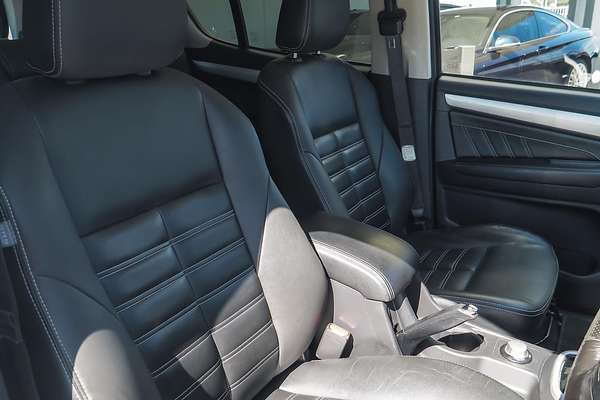 2017 Isuzu MU-X LS-T
