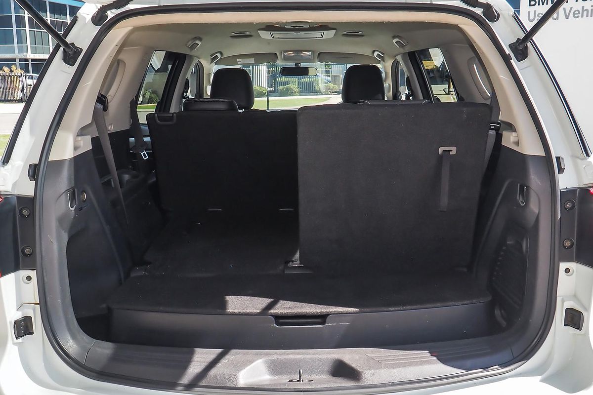 2017 Isuzu MU-X LS-T