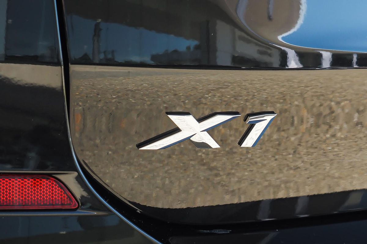 2020 BMW X1 xDrive25i F48 LCI