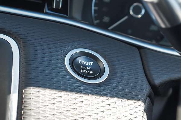 2019 Land Rover Range Rover Evoque P200 S L551