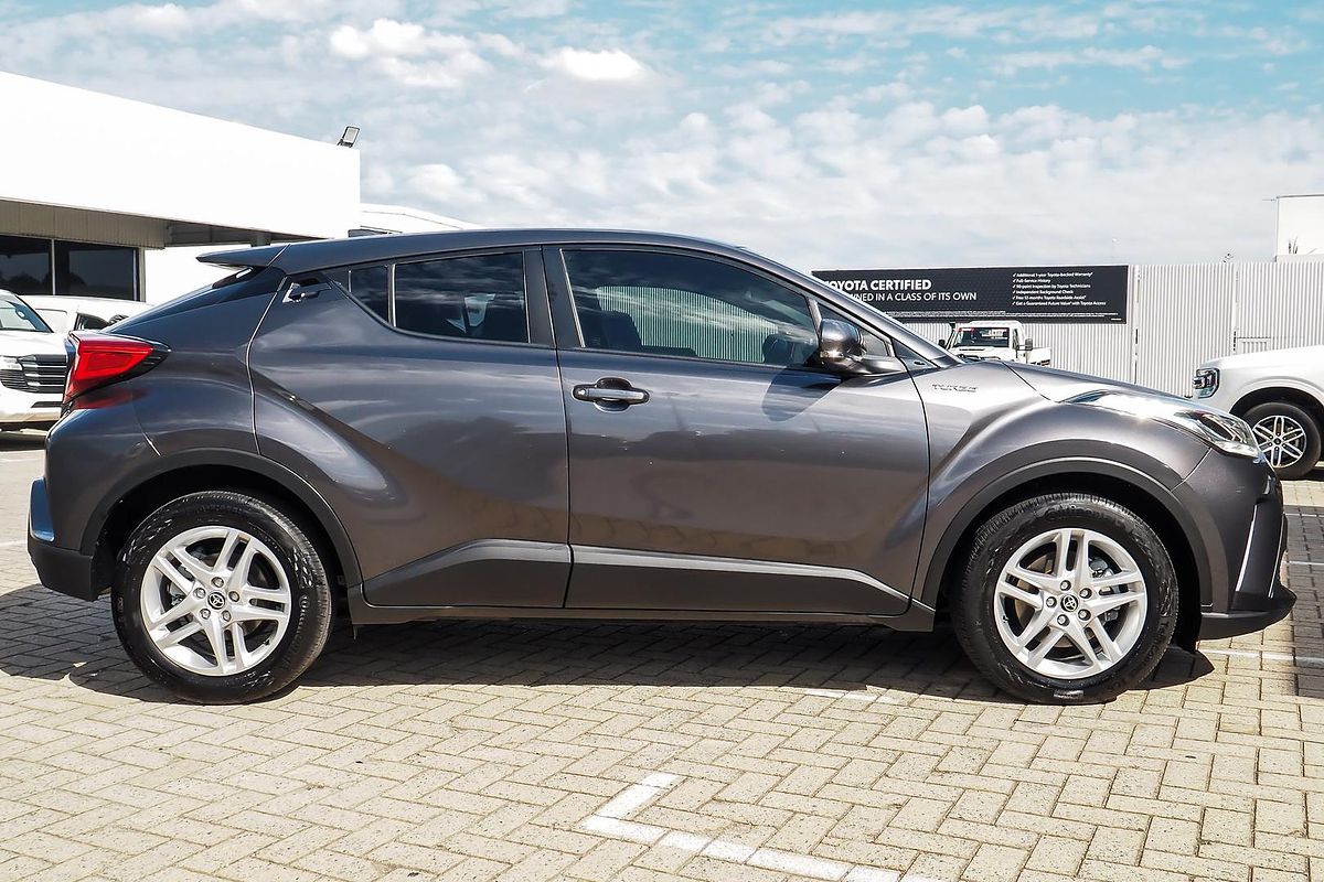 2020 Toyota C-HR NGX10R