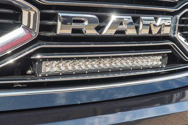 2019 RAM 1500 Laramie DS 4X4 SWB