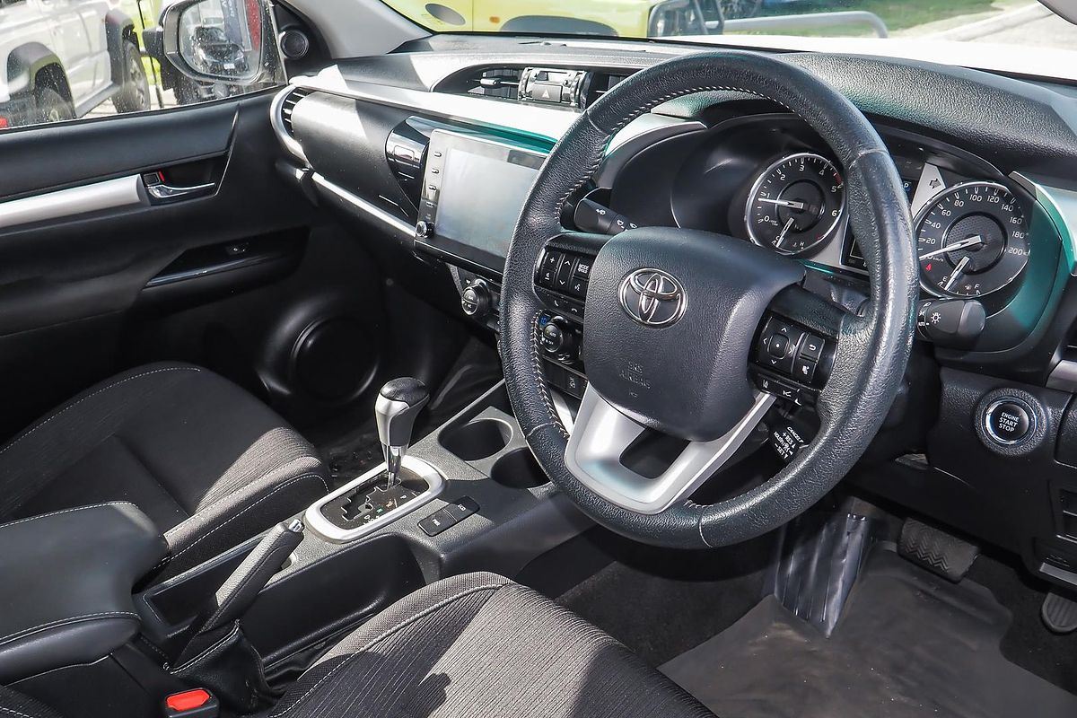 2022 Toyota Hilux SR5 GUN126R 4X4