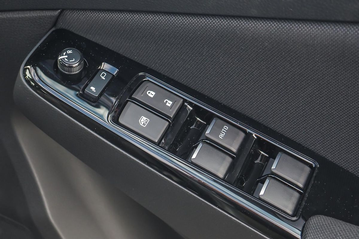 2025 Isuzu MU-X