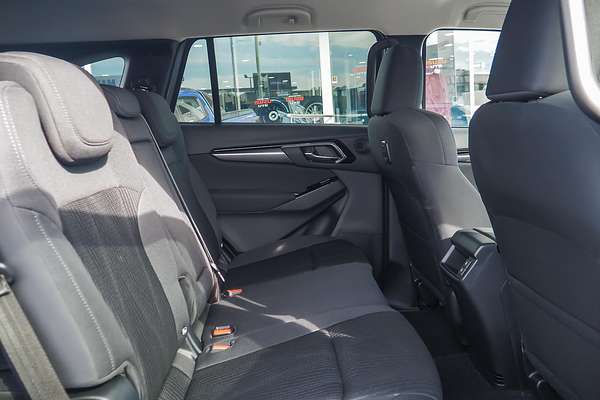 2025 Isuzu MU-X
