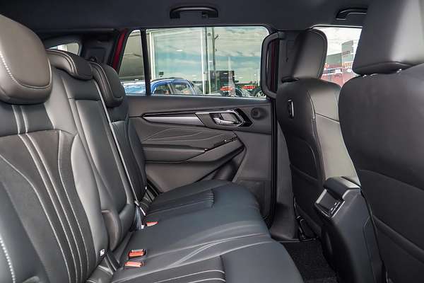 2025 Isuzu MU-X