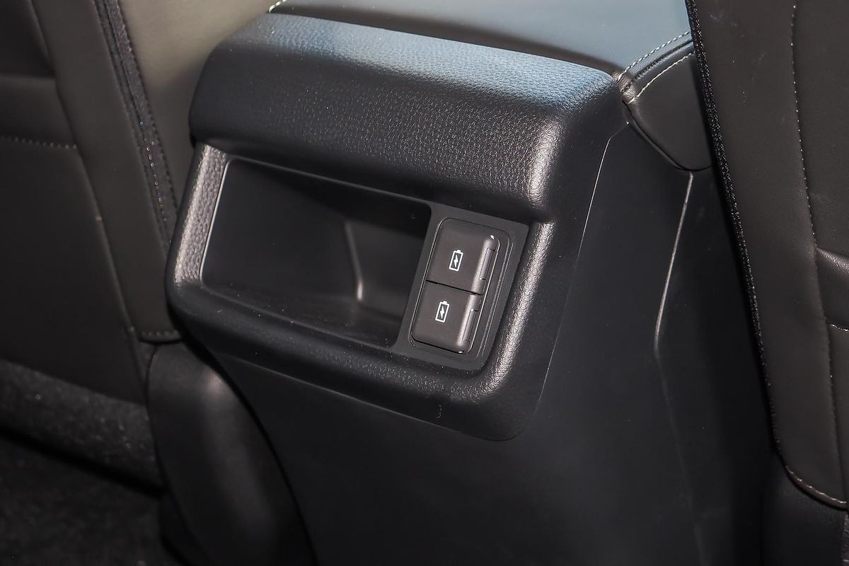 2025 Isuzu MU-X