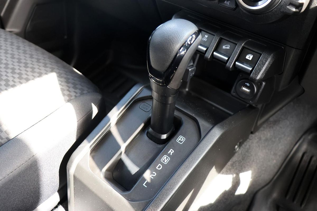 2022 Suzuki Jimny GLX GJ