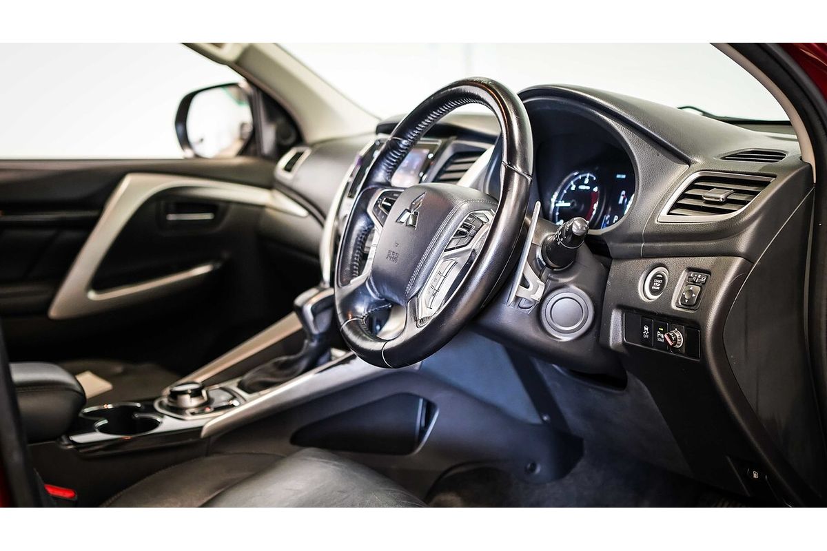 2017 Mitsubishi Pajero Sport GLS QE