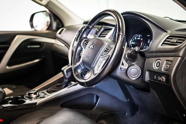 2017 Mitsubishi Pajero Sport GLS QE