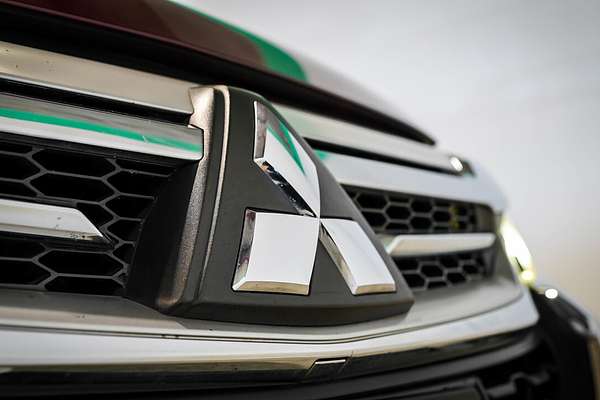 2017 Mitsubishi Pajero Sport GLS QE