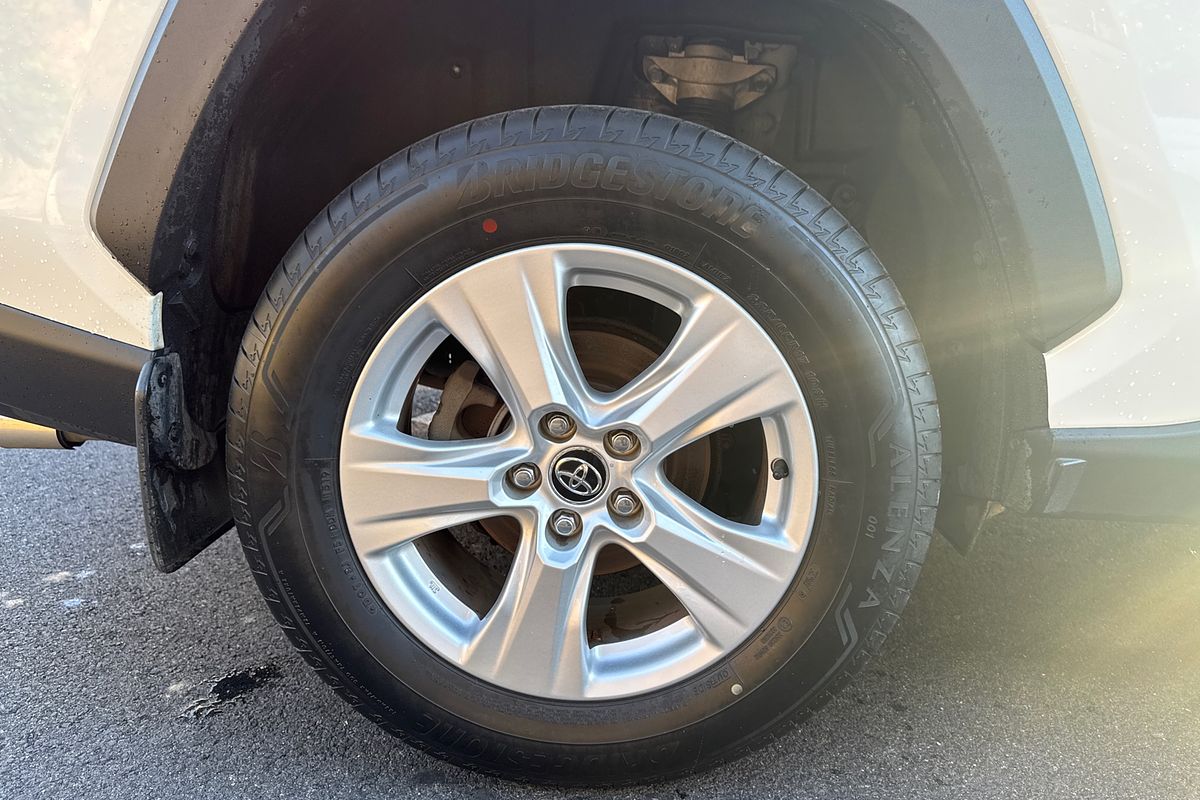 2019 Toyota RAV4 GX AXAH54R