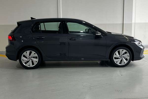 2025 Volkswagen Golf 110TSI Life 8.5