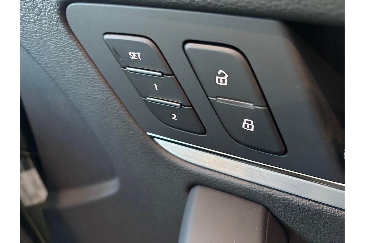 2025 Audi SQ5 TDI FY