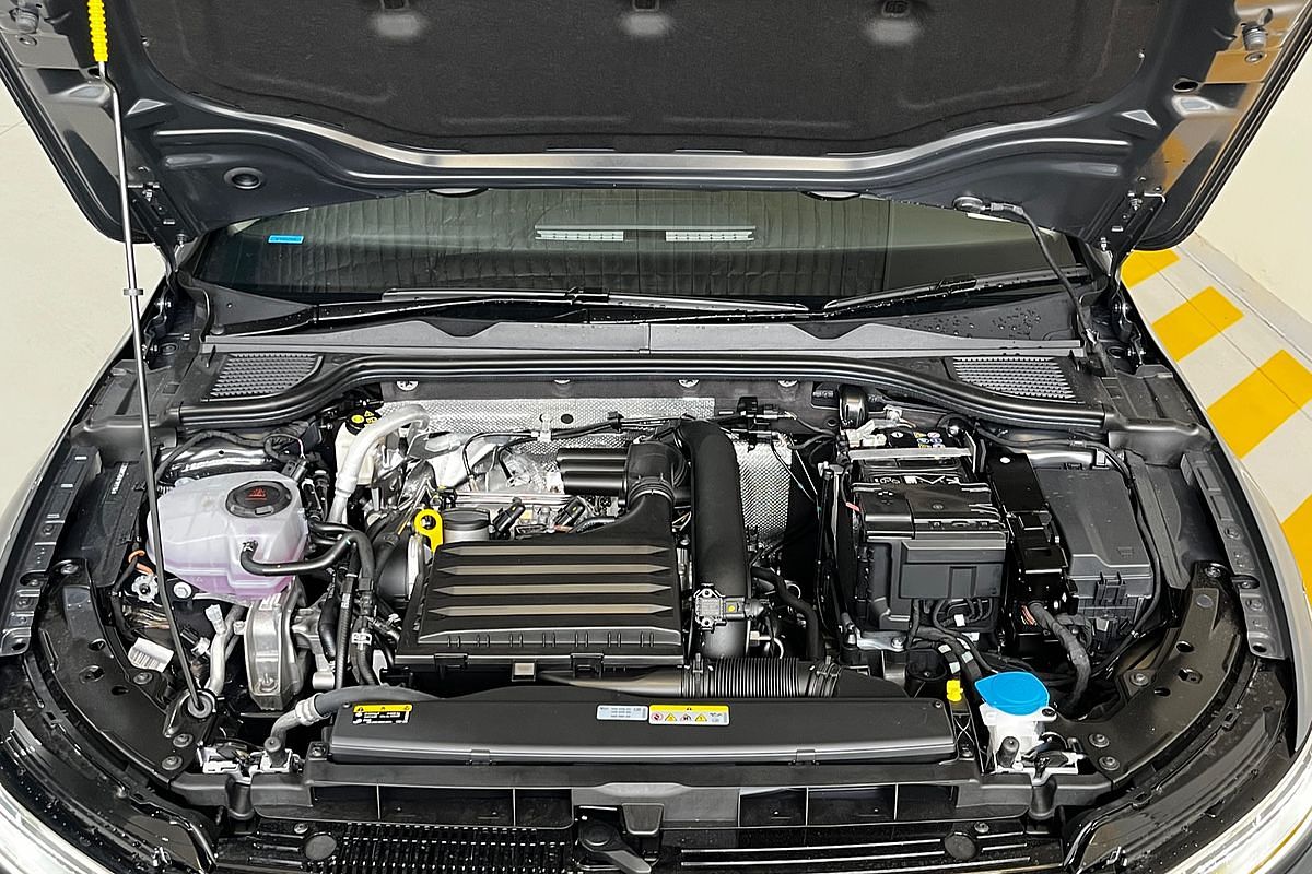 2025 Volkswagen Golf 110TSI Life 8.5