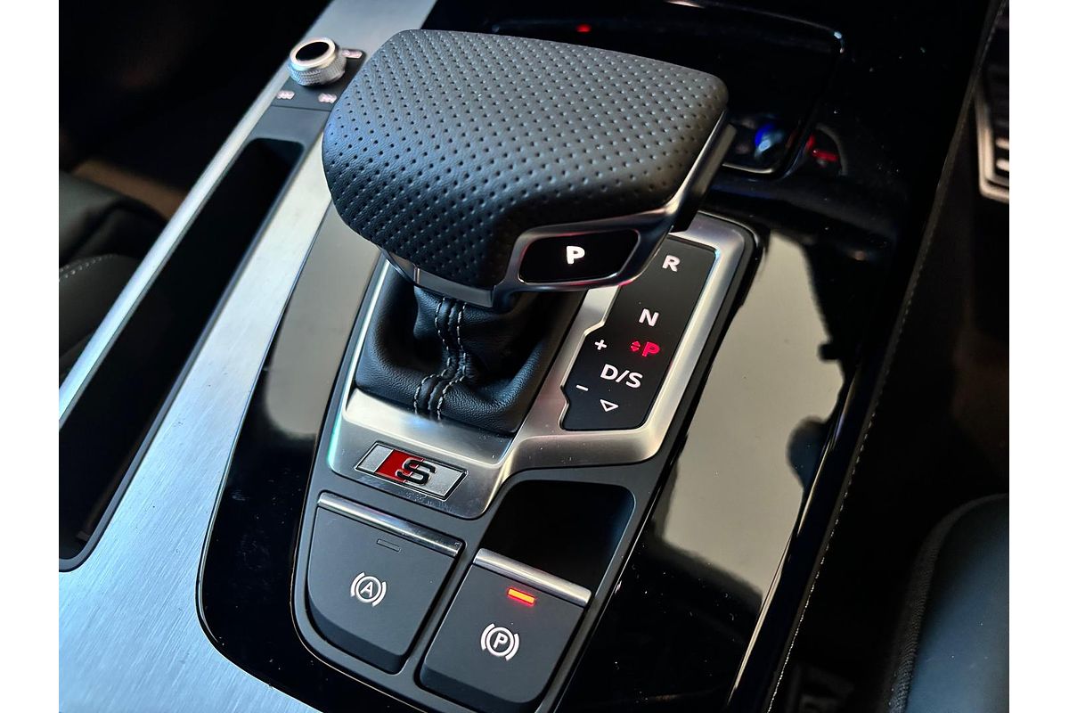 2025 Audi SQ5 TDI FY