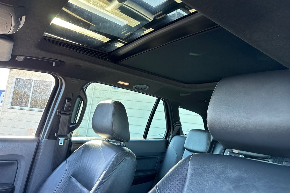2015 Ford Everest Titanium UA