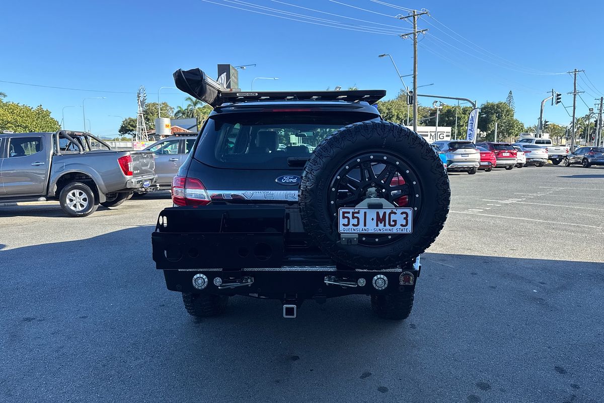 2015 Ford Everest Titanium UA