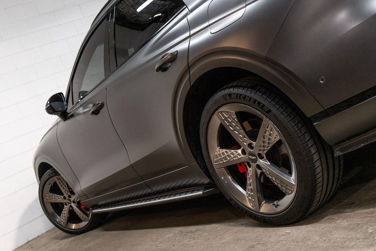 2022 Genesis GV70 3.5T AWD Sport JK.V1