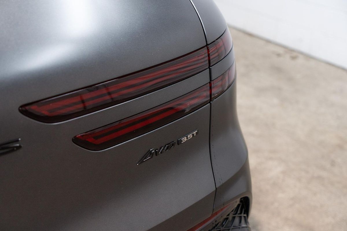 2022 Genesis GV70 3.5T AWD Sport JK.V1