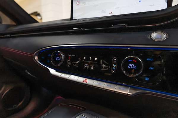 2022 Genesis GV70 3.5T AWD Sport JK.V1