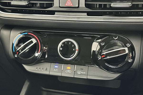 2021 Hyundai Kona Active OS.V4