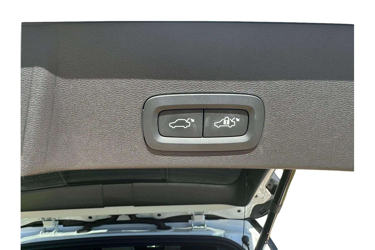2023 Volvo XC40 Recharge Pure Electric