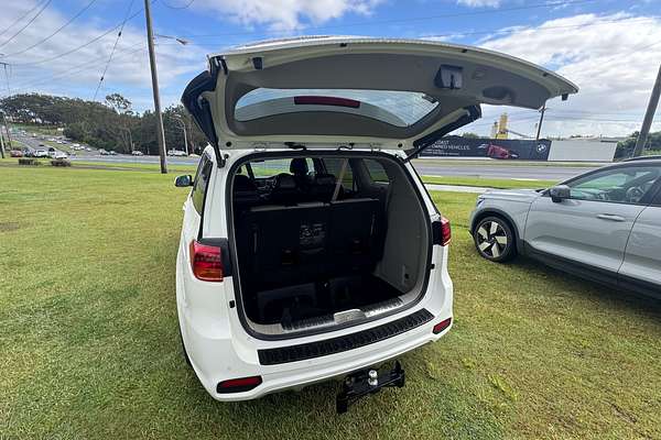 2019 Kia Carnival Platinum YP