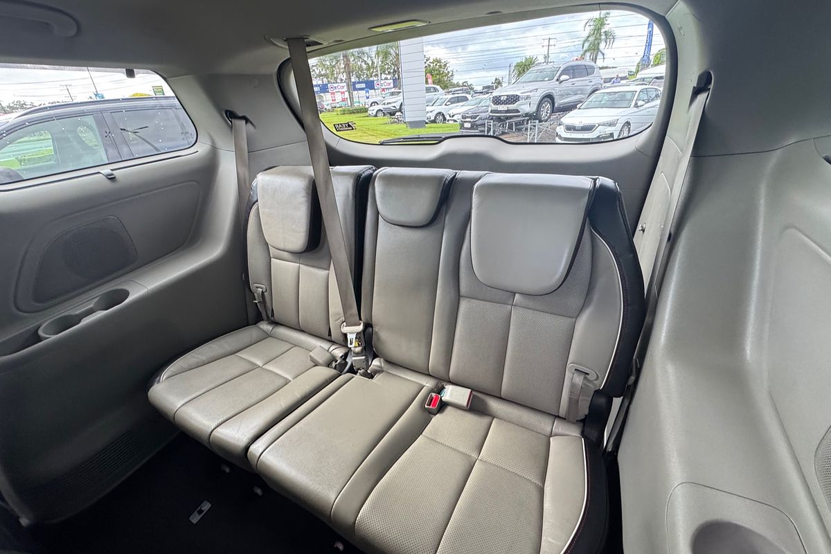 2019 Kia Carnival Platinum YP