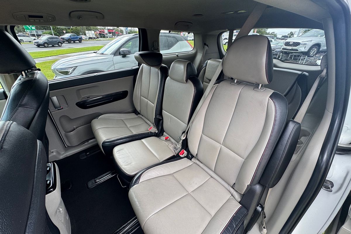 2019 Kia Carnival Platinum YP