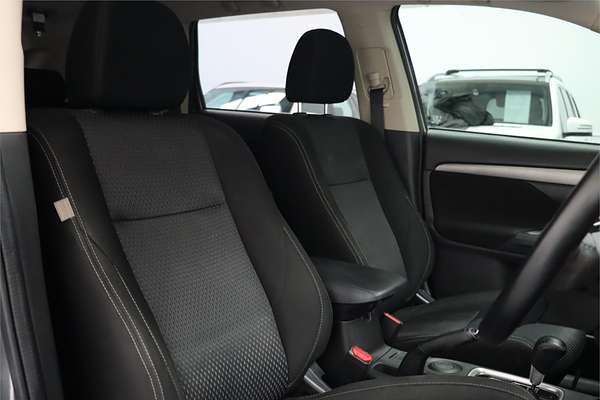 2015 Mitsubishi Outlander LS ZK