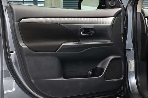 2015 Mitsubishi Outlander LS ZK
