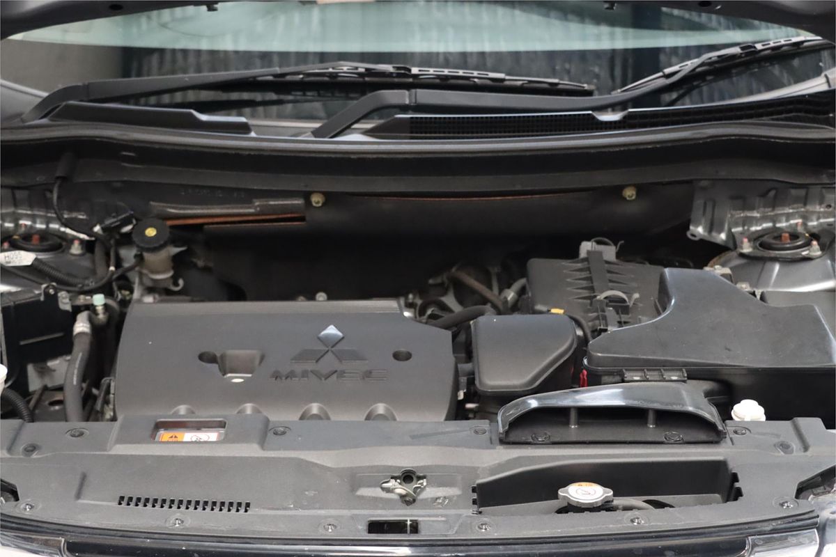2015 Mitsubishi Outlander LS ZK
