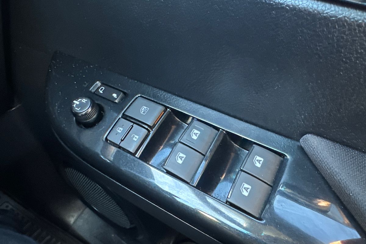2019 Toyota Hilux SR5 GUN126R 4X4